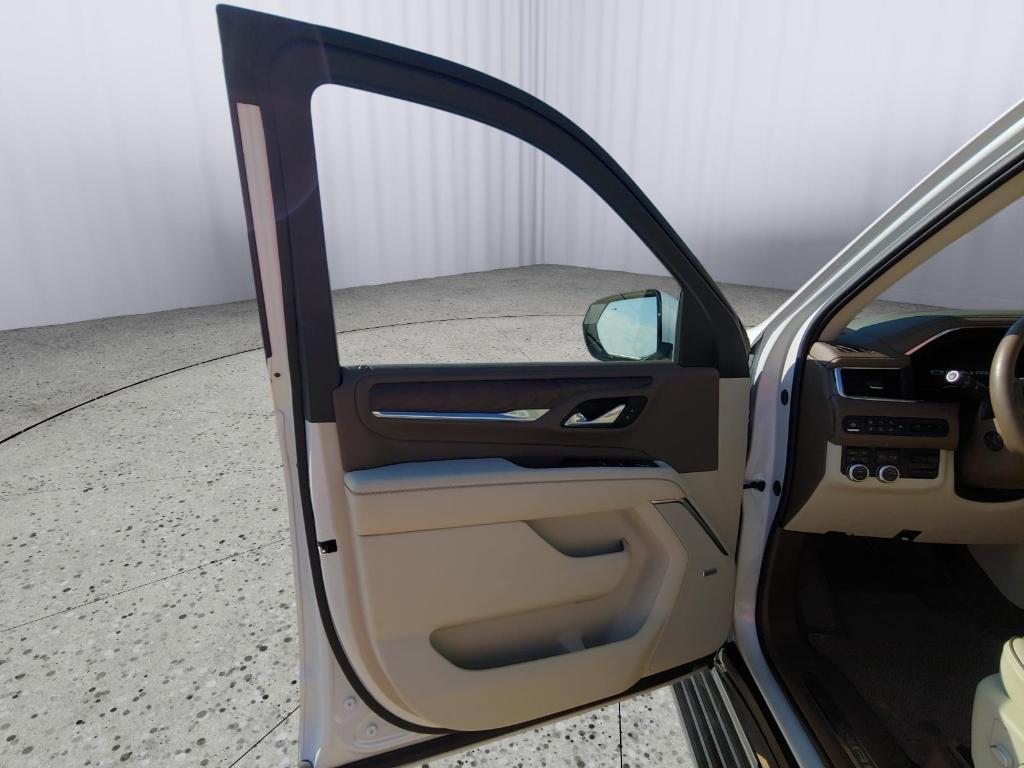 used 2024 GMC Yukon car, priced at $73,500
