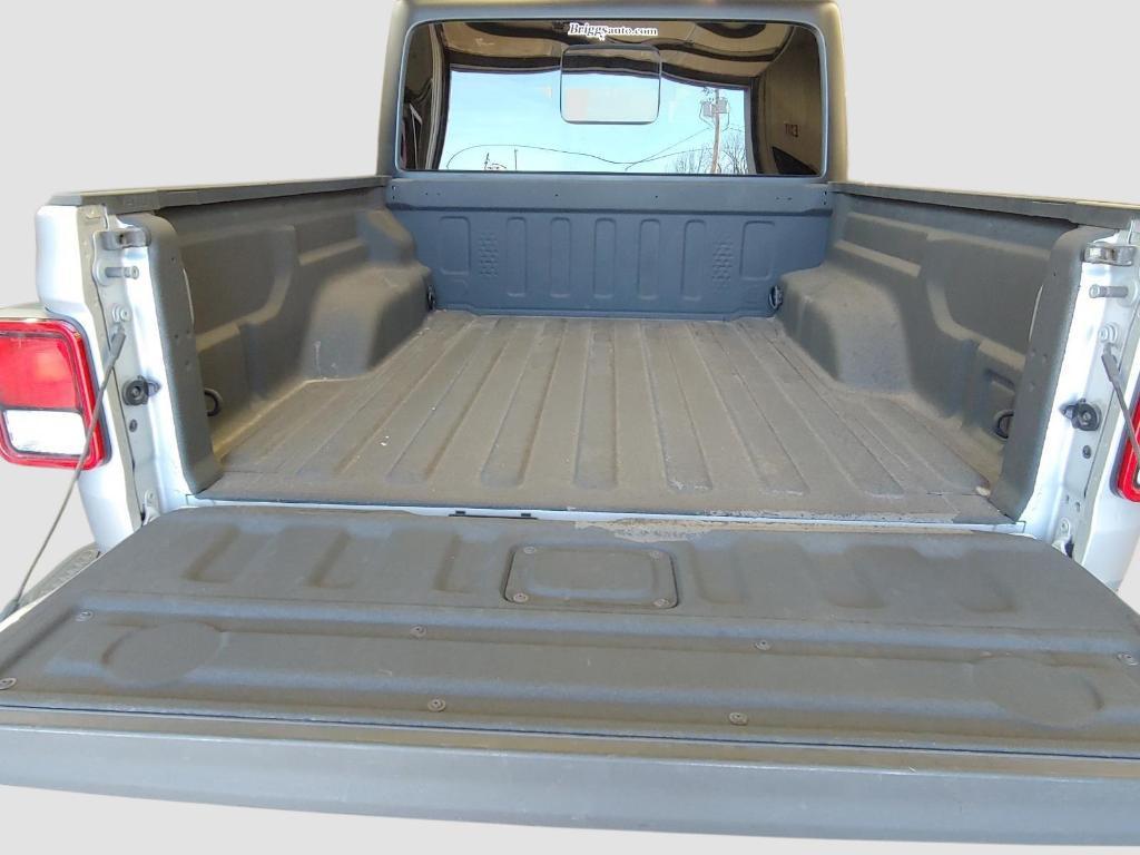 used 2023 Jeep Gladiator car, priced at $31,500