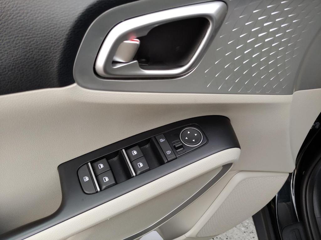 used 2024 Kia Soul car, priced at $19,995