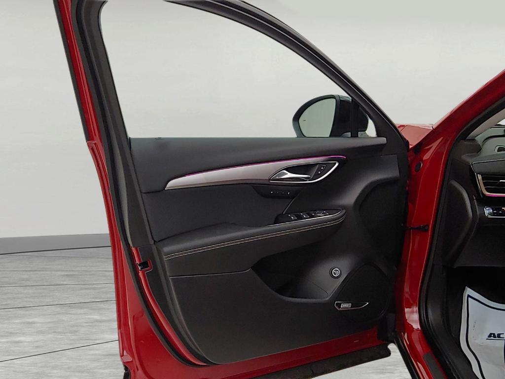 new 2025 Buick Envision car, priced at $38,458