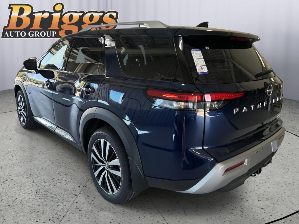 new 2025 Nissan Pathfinder car, priced at $49,642