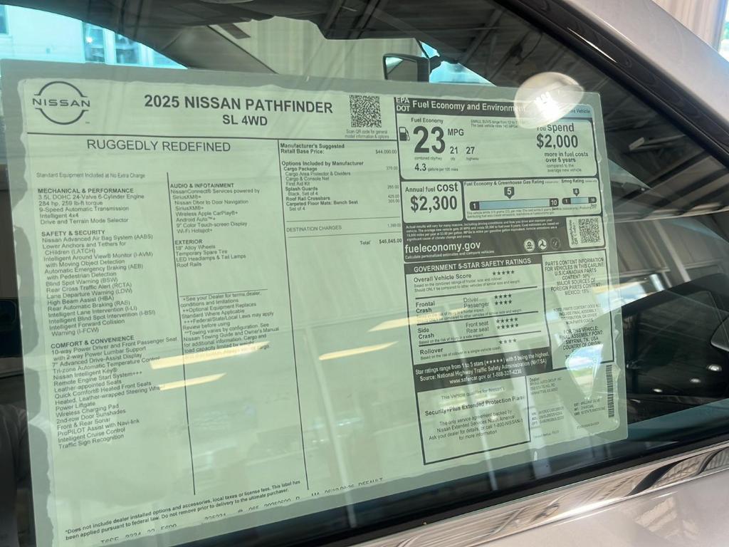 new 2025 Nissan Pathfinder car, priced at $43,877