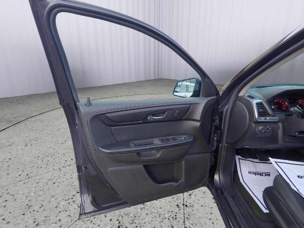 used 2014 GMC Acadia car, priced at $6,995