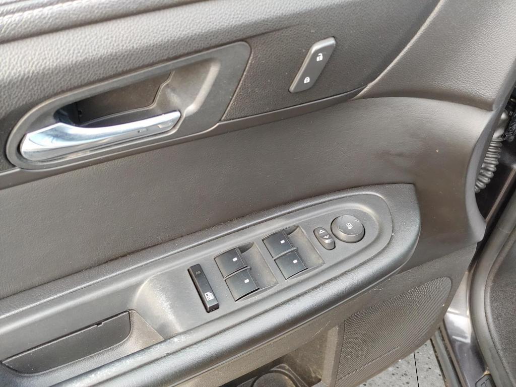 used 2014 GMC Acadia car, priced at $6,995