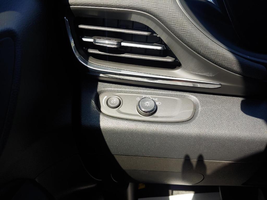 new 2026 Buick Envista car, priced at $26,247