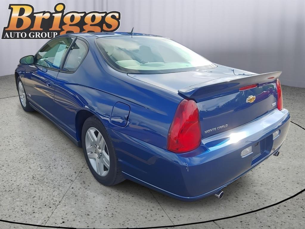used 2006 Chevrolet Monte Carlo car, priced at $12,900