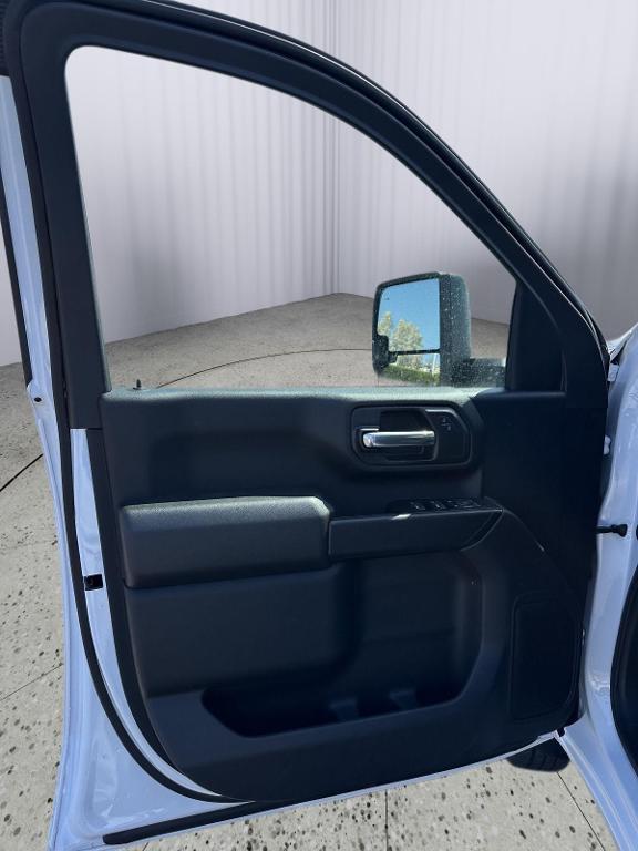 new 2025 GMC Sierra 2500 car, priced at $53,129