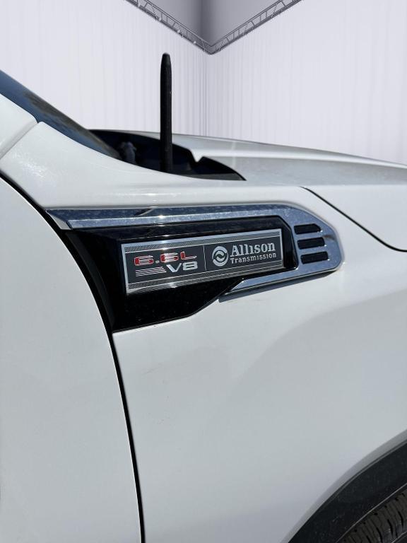new 2025 GMC Sierra 2500 car, priced at $53,129