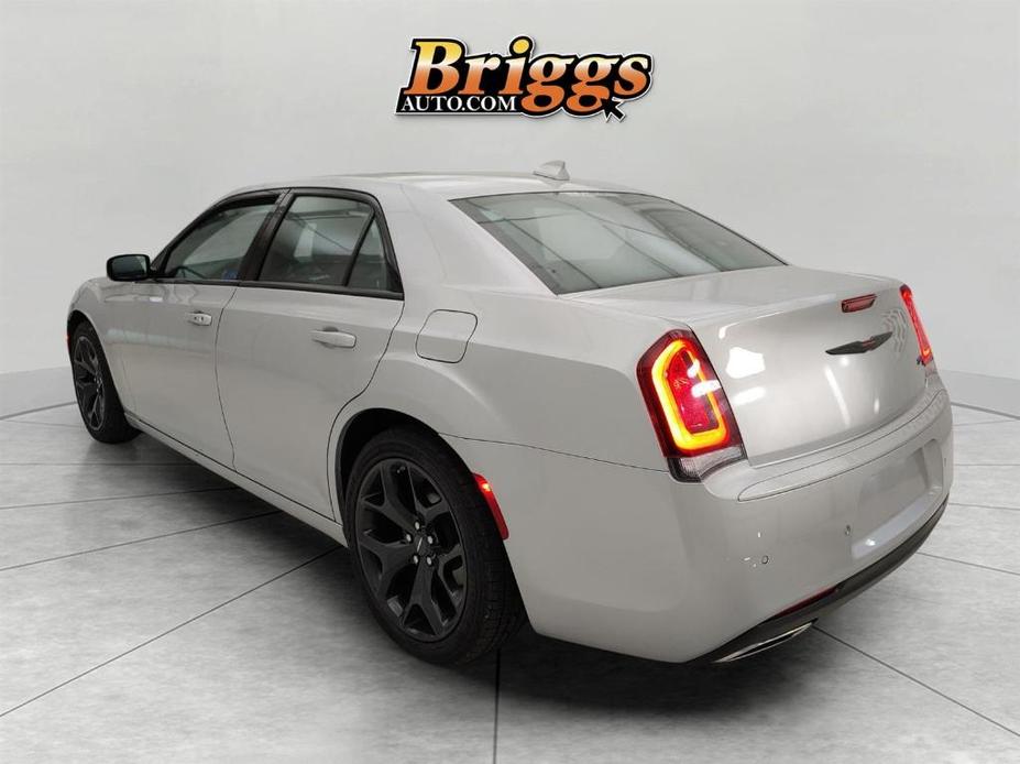 used 2022 Chrysler 300 car, priced at $25,995