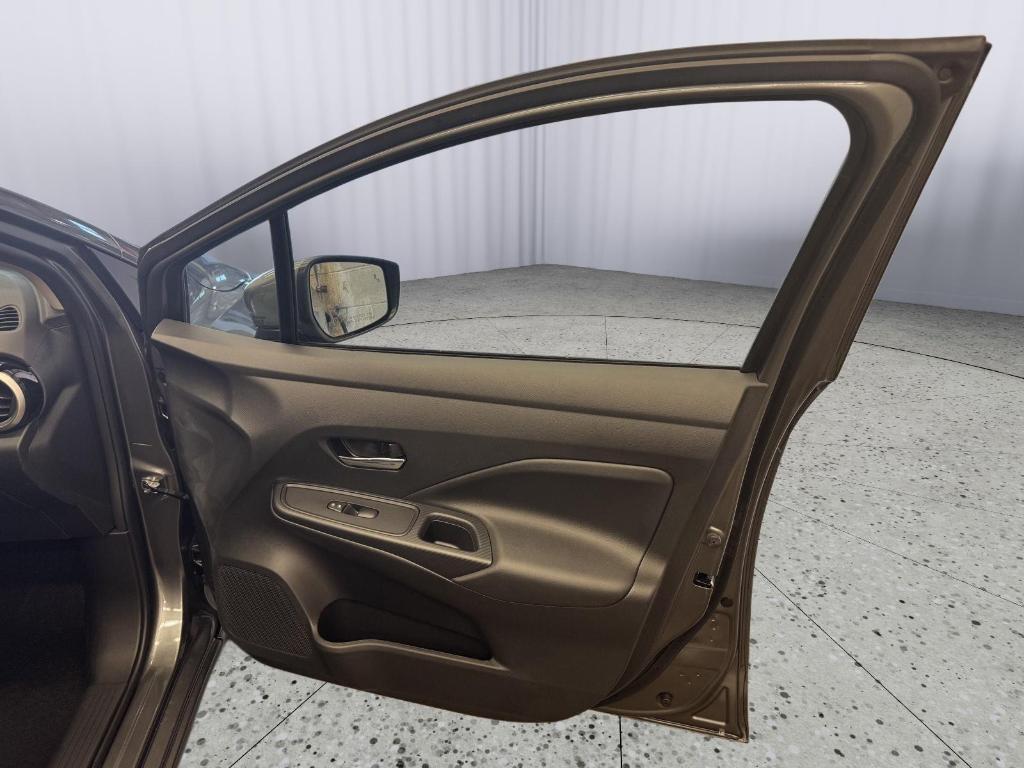 new 2025 Nissan Versa car, priced at $21,958
