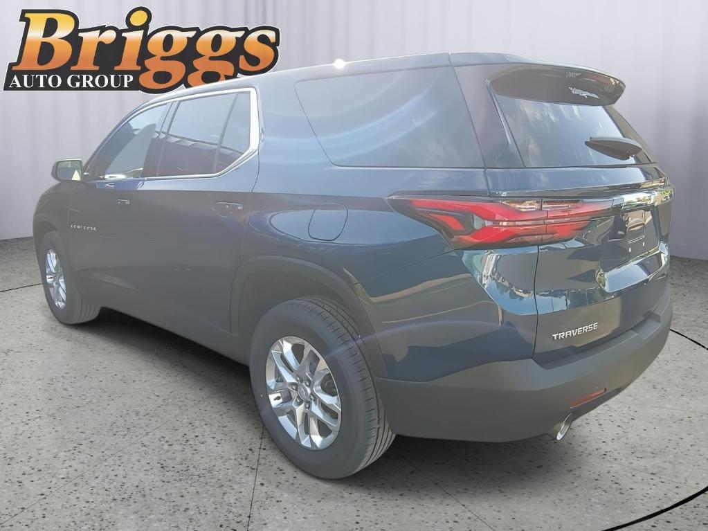 used 2022 Chevrolet Traverse car, priced at $27,500