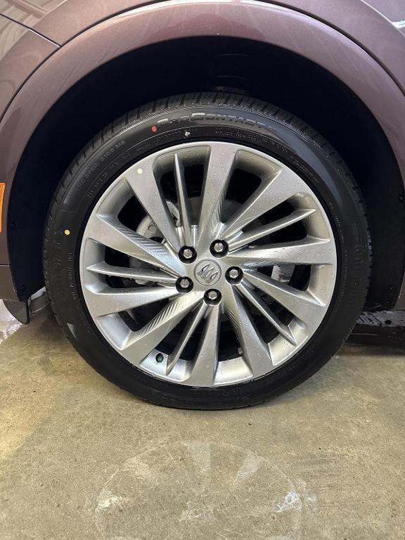 new 2025 Buick Envision car, priced at $43,702