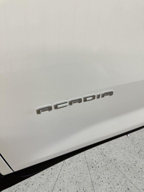 new 2025 GMC Acadia car, priced at $47,224