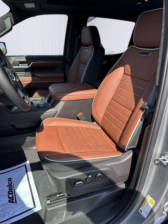 new 2025 GMC Sierra 1500 car, priced at $78,087