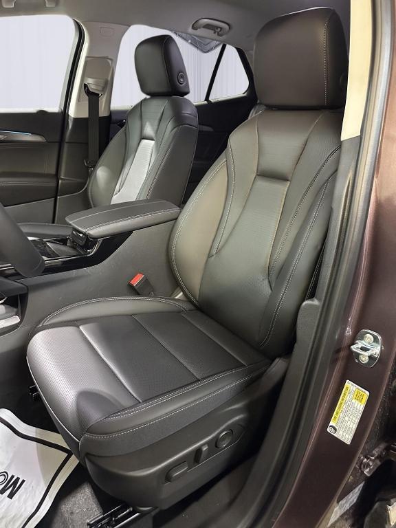 new 2025 Buick Envision car, priced at $34,806