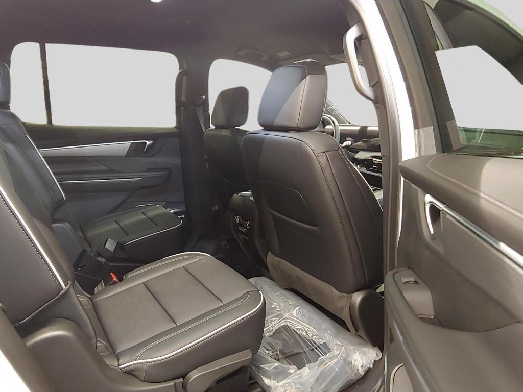 new 2025 Buick Enclave car, priced at $51,836