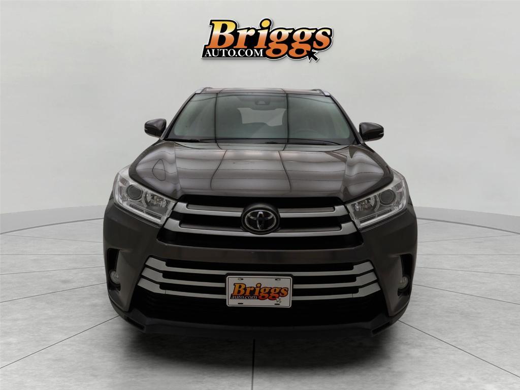 used 2017 Toyota Highlander car, priced at $20,695