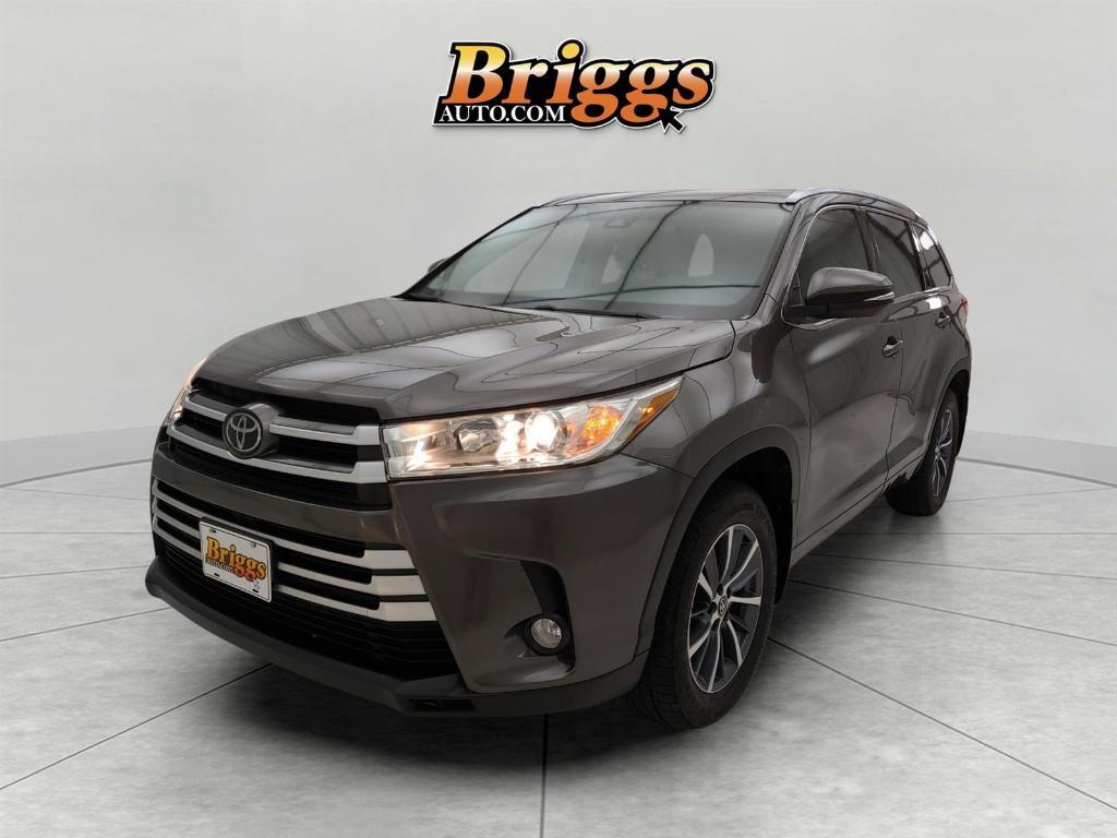 used 2017 Toyota Highlander car, priced at $20,695