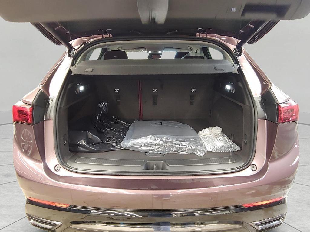 new 2025 Buick Envision car, priced at $38,458