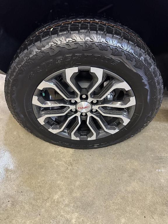 new 2025 GMC Canyon car, priced at $51,295