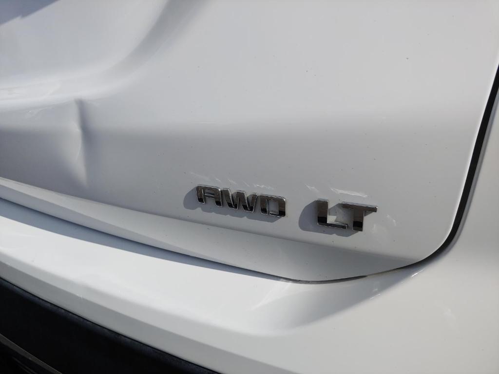 used 2023 Chevrolet Equinox car, priced at $22,900