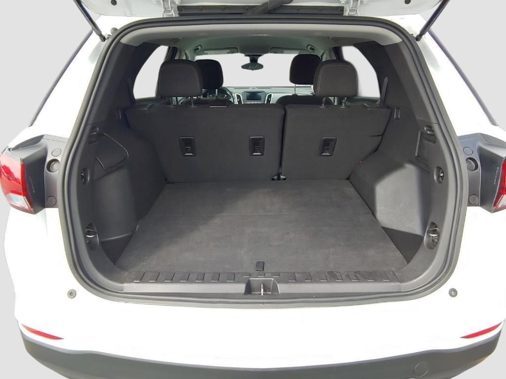 used 2023 Chevrolet Equinox car, priced at $22,900