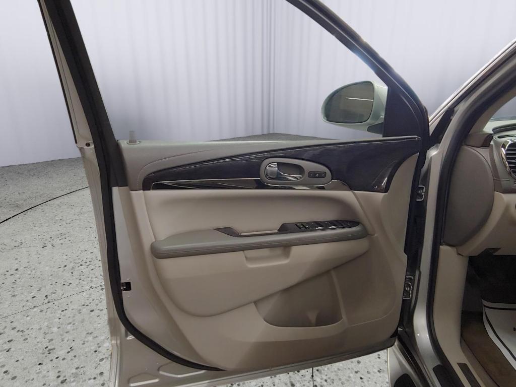 used 2016 Buick Enclave car, priced at $8,995
