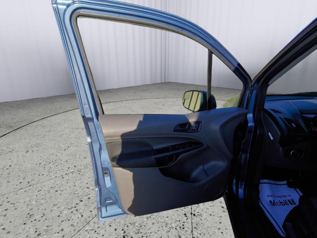 used 2022 Ford Transit Connect car, priced at $19,995