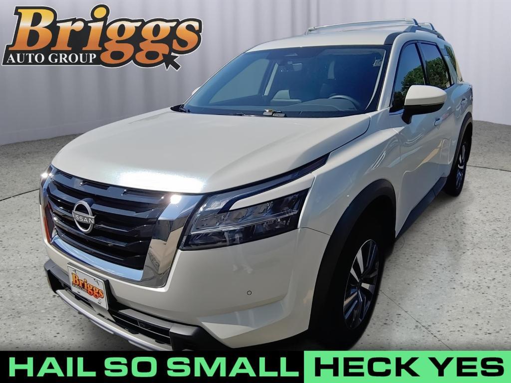 used 2024 Nissan Pathfinder car, priced at $39,900