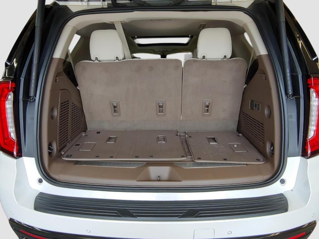 used 2021 GMC Yukon car, priced at $44,995