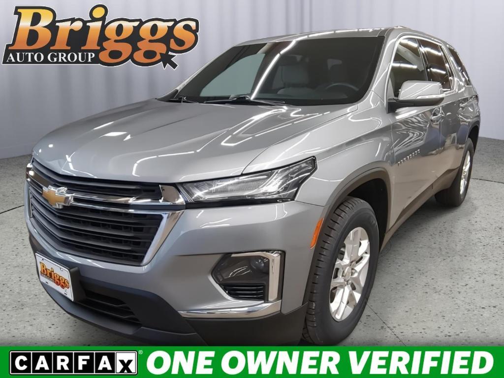 used 2023 Chevrolet Traverse car, priced at $29,495