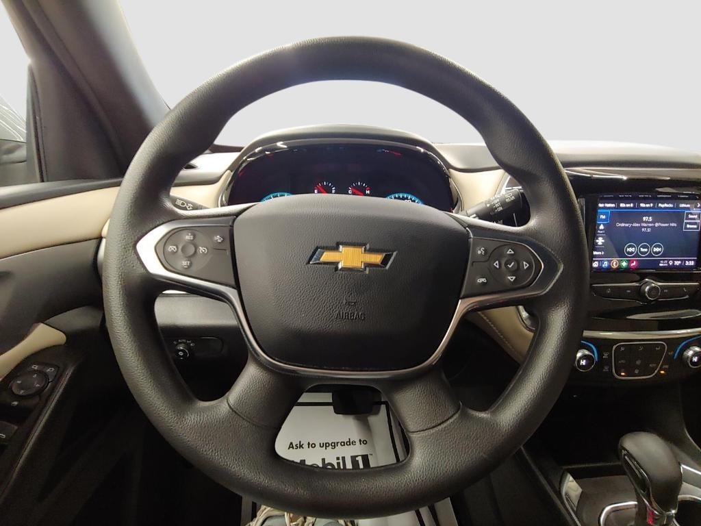 used 2023 Chevrolet Traverse car, priced at $29,495