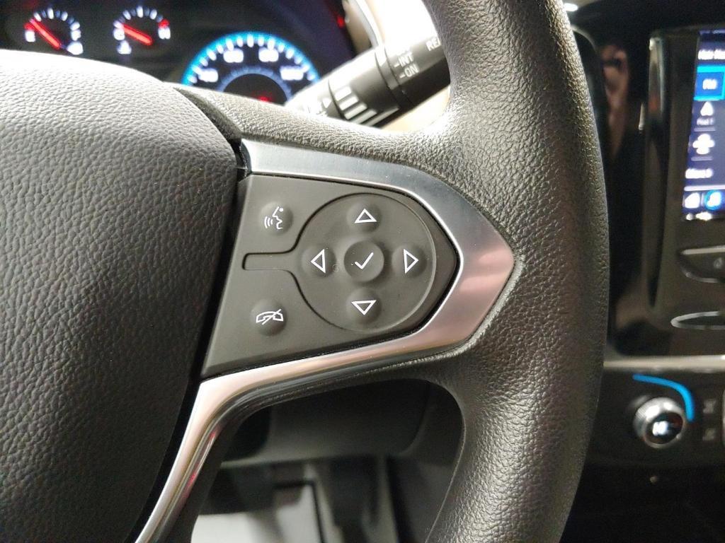 used 2023 Chevrolet Traverse car, priced at $29,495