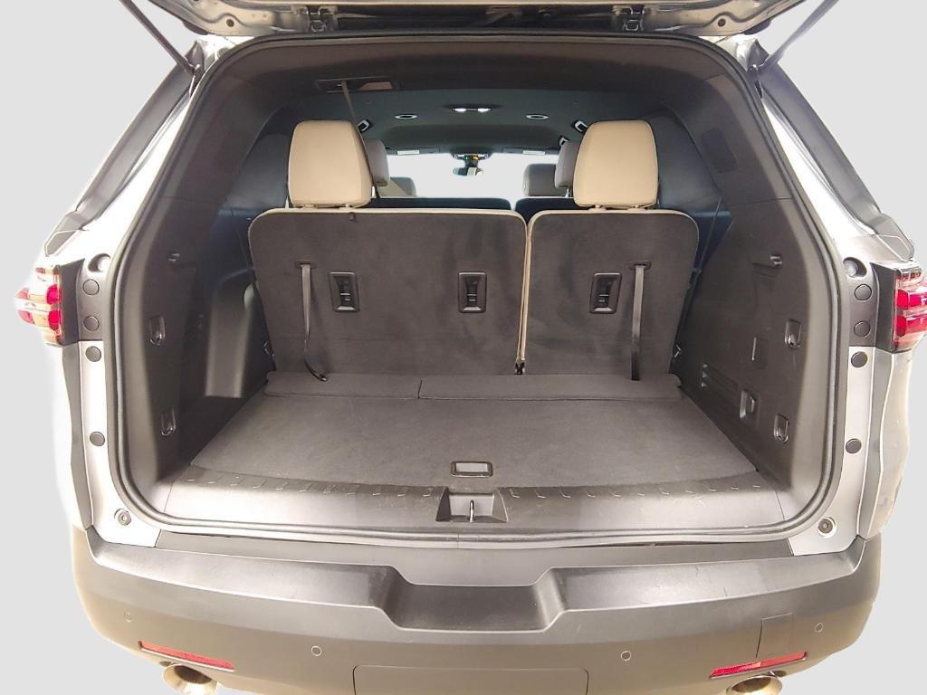 used 2023 Chevrolet Traverse car, priced at $29,495