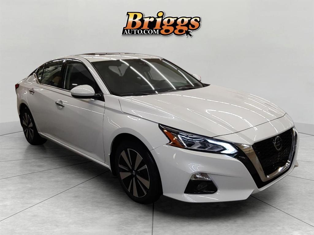 used 2019 Nissan Altima car, priced at $17,900