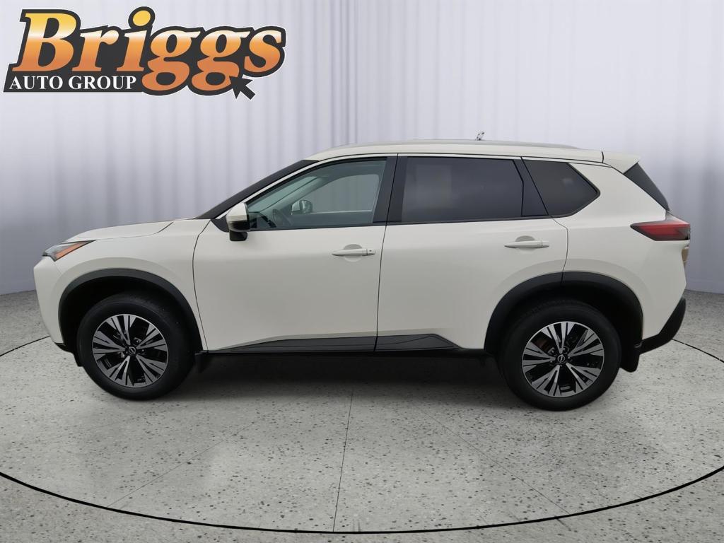 used 2022 Nissan Rogue car, priced at $24,995