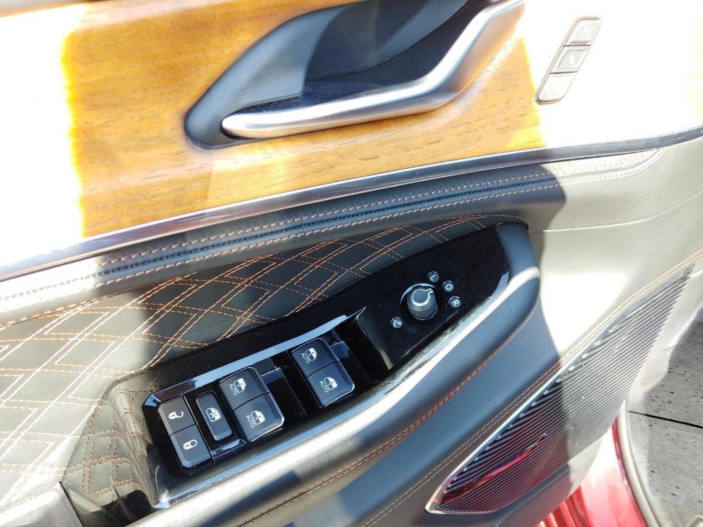 used 2021 Jeep Grand Cherokee L car, priced at $36,995