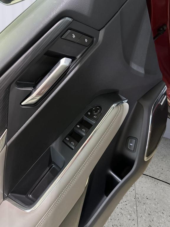 new 2025 GMC Acadia car, priced at $50,026