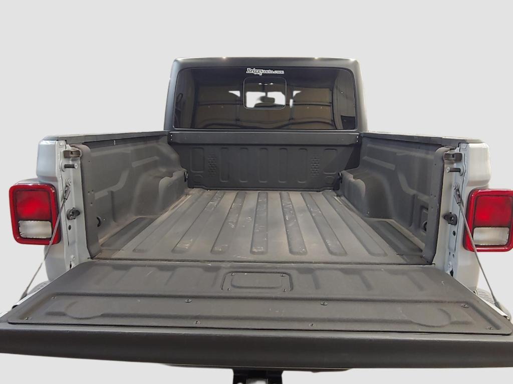 used 2023 Jeep Gladiator car, priced at $31,500