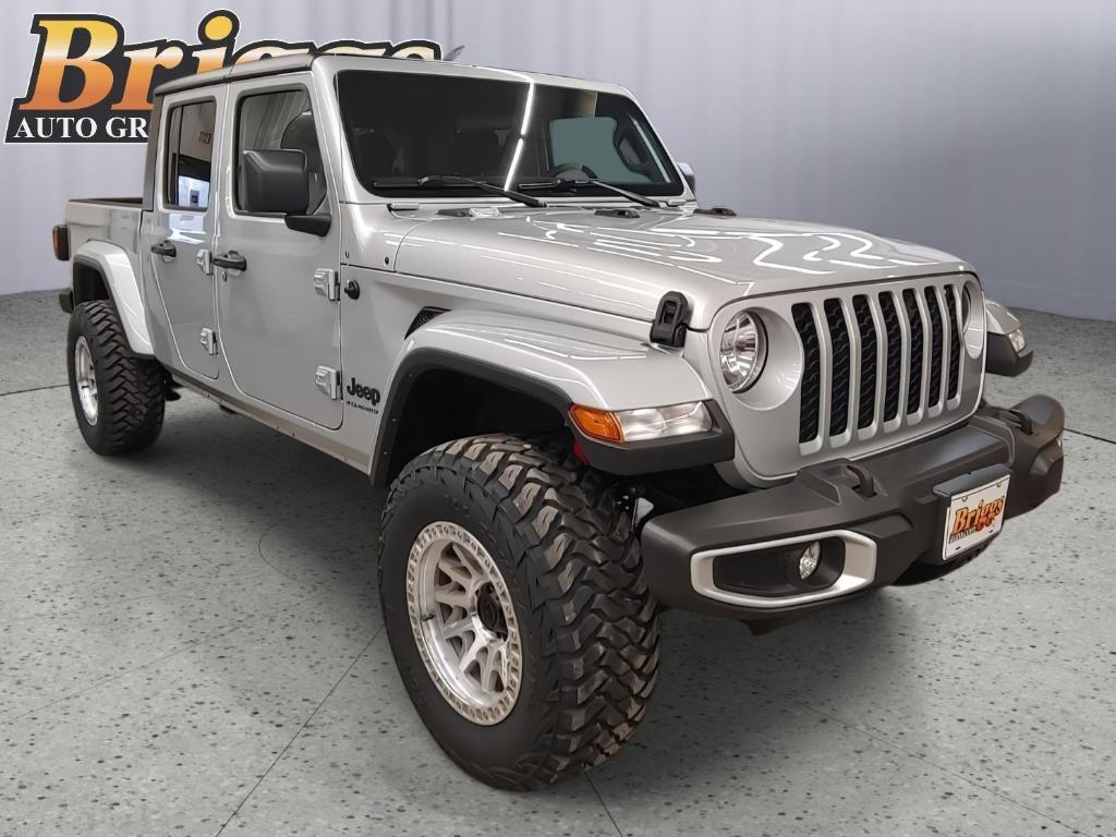 used 2023 Jeep Gladiator car, priced at $31,500