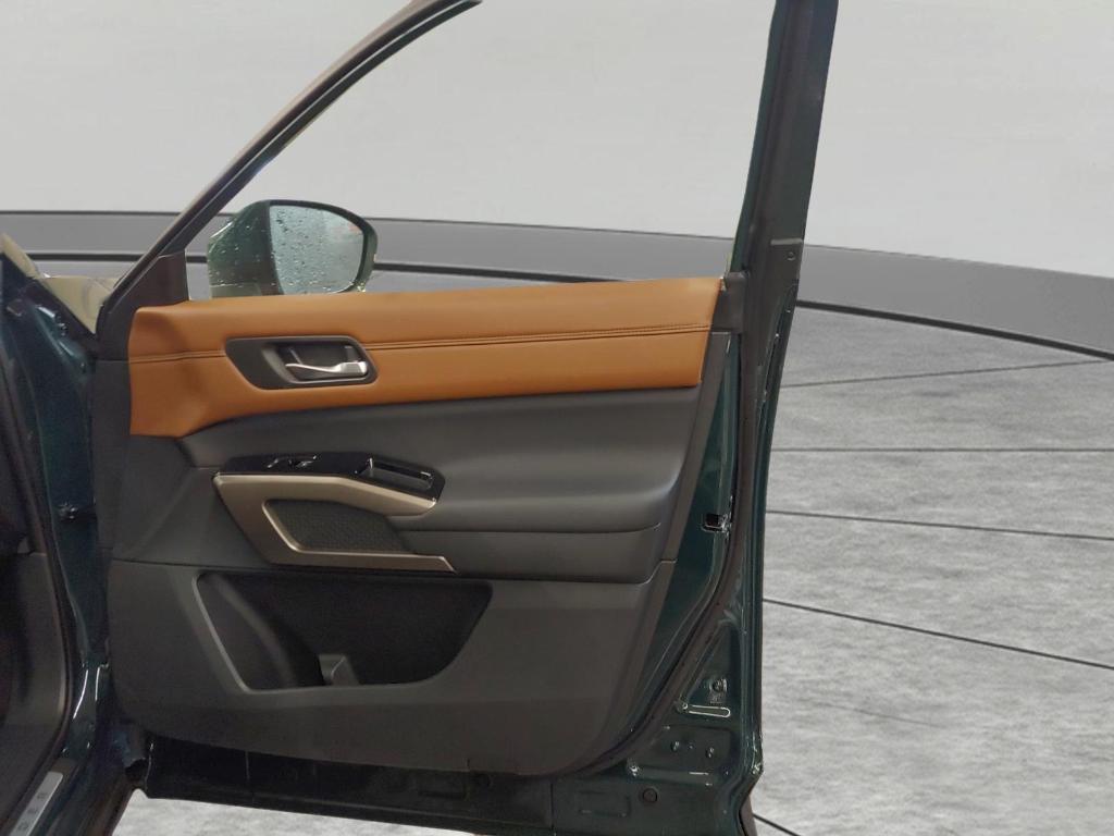 new 2025 Nissan Pathfinder car, priced at $49,887