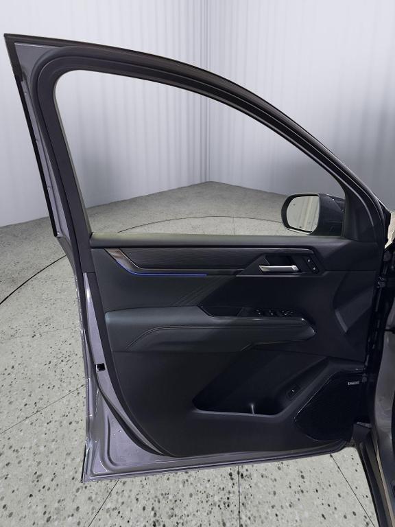 new 2025 GMC Acadia car, priced at $51,517