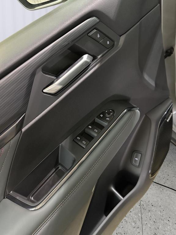 new 2025 GMC Acadia car, priced at $51,517