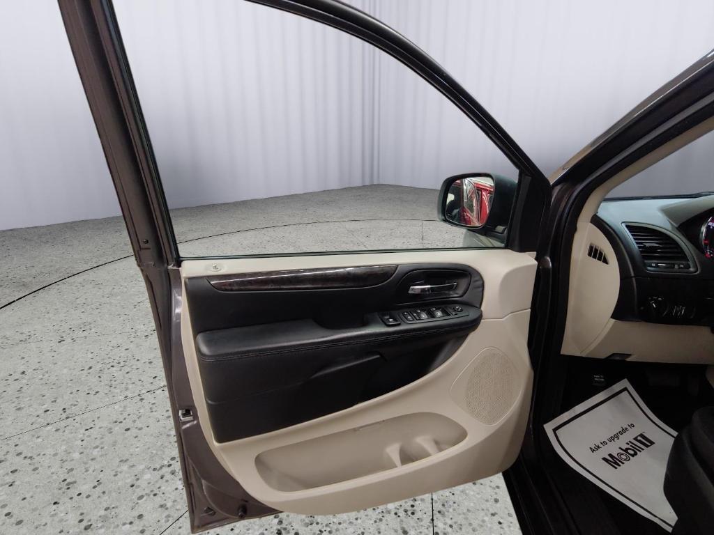used 2018 Dodge Grand Caravan car, priced at $15,500