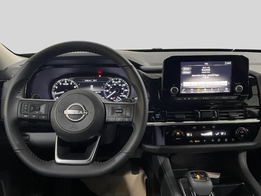 new 2025 Nissan Pathfinder car, priced at $43,335