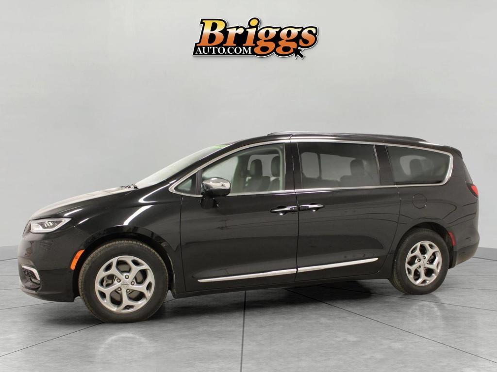 used 2023 Chrysler Pacifica car, priced at $35,800