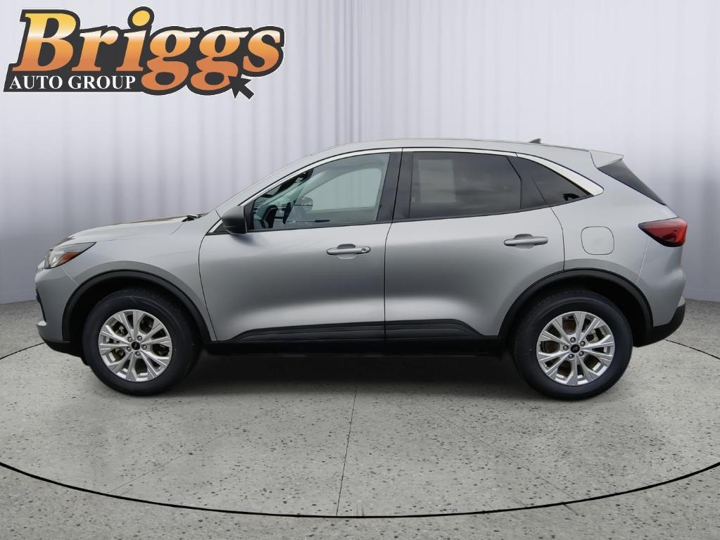 used 2024 Ford Escape car, priced at $23,995
