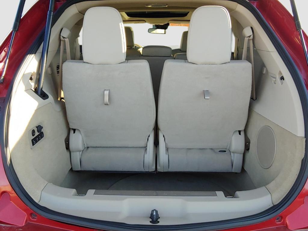 used 2010 Lincoln MKT car, priced at $7,995