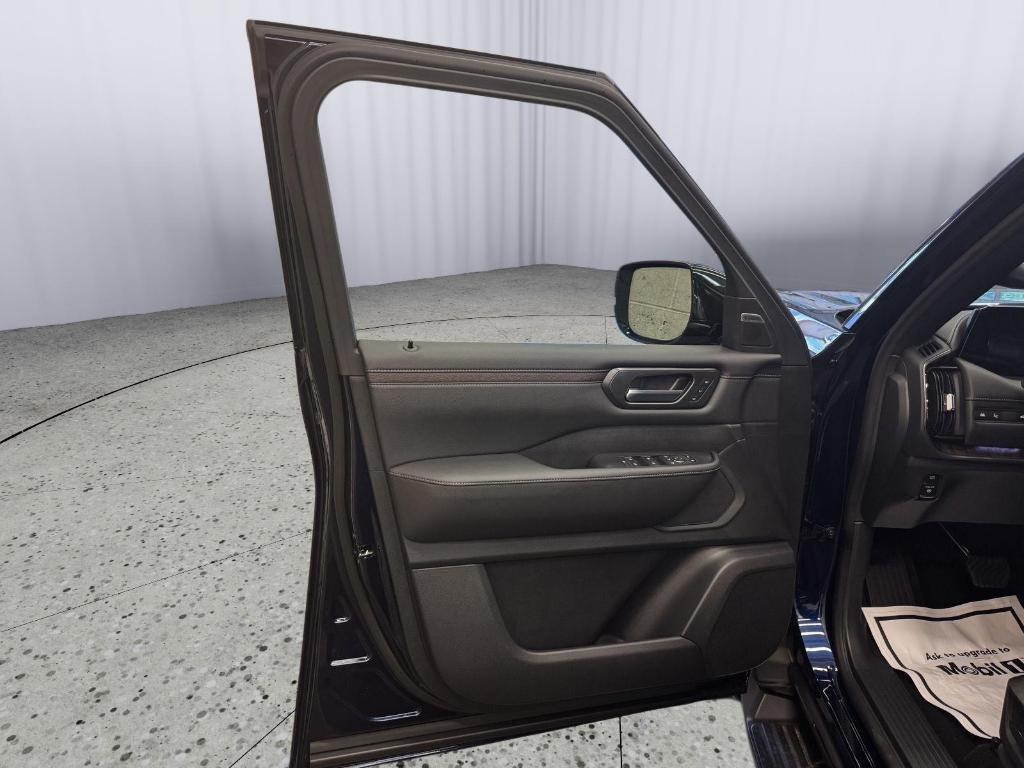 new 2025 Nissan Armada car, priced at $68,788