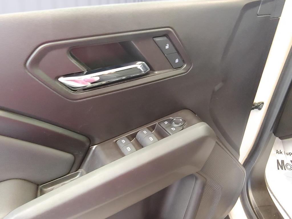 used 2024 GMC Canyon car, priced at $38,995